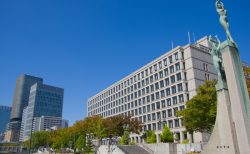 公務員は高校中退でもなれる！通信制高校を利用して安定した職業に就こう！