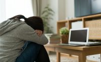 いじめが原因の不登校への対処法｜無料の相談先なども紹介